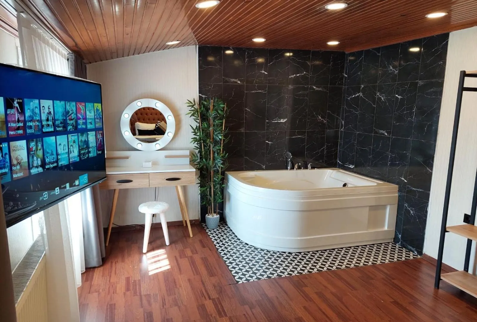 Findikzade Seaside Flats In Lively Fatih Area Very Near Metro And Tourist Sights Istanbul
