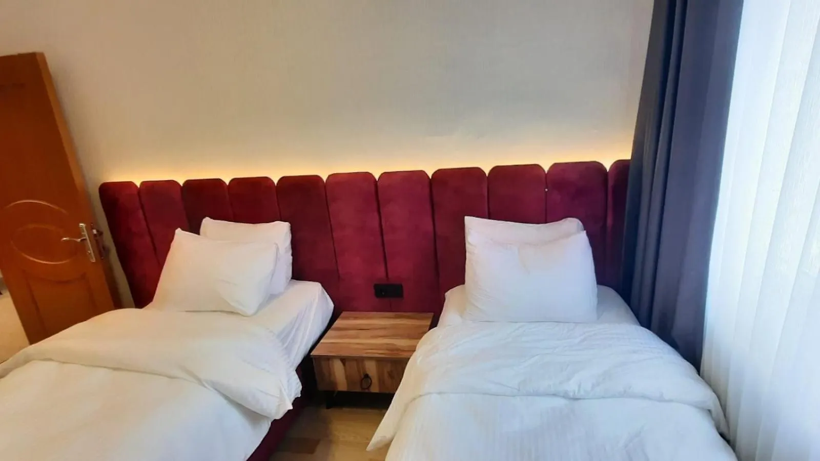 Findikzade Seaside Flats In Lively Fatih Area Very Near Metro And Tourist Sights Istanbul Turkey