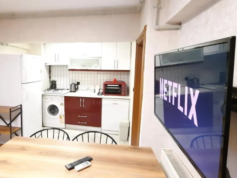 Findikzade Seaside Flats In Lively Fatih Area Very Near Metro And Tourist Sights Istanbul 0*,  Turkey